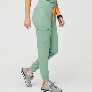 Figs Zamora Minty Green Scrub Pants